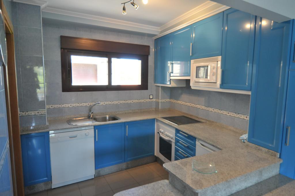 Apartamentos Turisticos Vilagarcia- Rio Ulla 빌라가르시아 데 아로우사 객실 사진