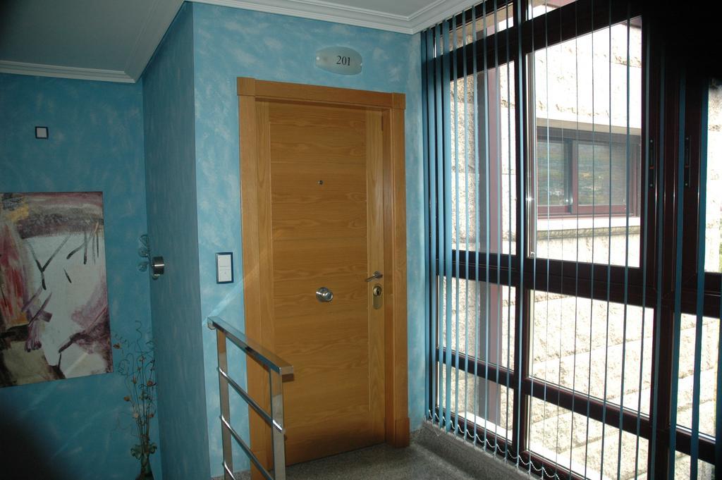 Apartamentos Turisticos Vilagarcia- Rio Ulla 빌라가르시아 데 아로우사 외부 사진