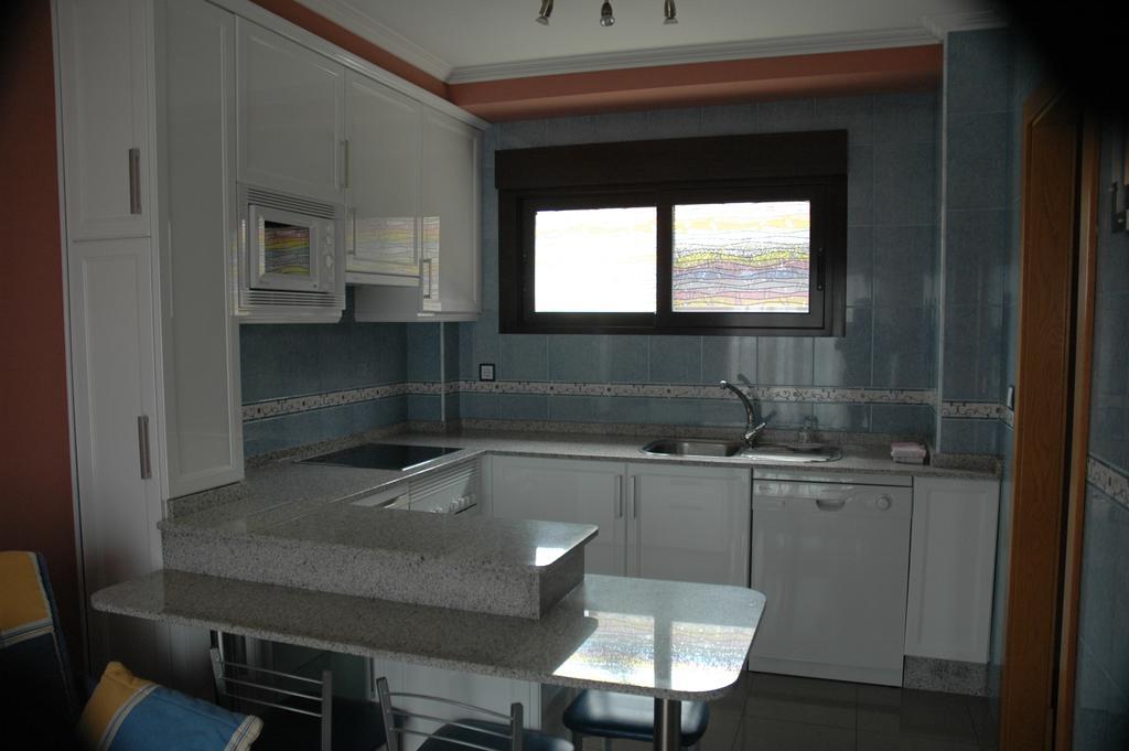 Apartamentos Turisticos Vilagarcia- Rio Ulla 빌라가르시아 데 아로우사 객실 사진